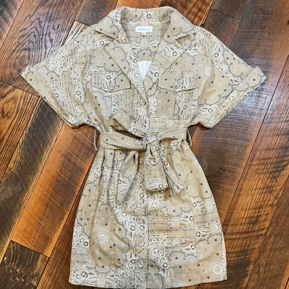 MABLE Tan Paisley Belted Shirt Dress Short Sleeve Button Front Small - Picture 2 of 6